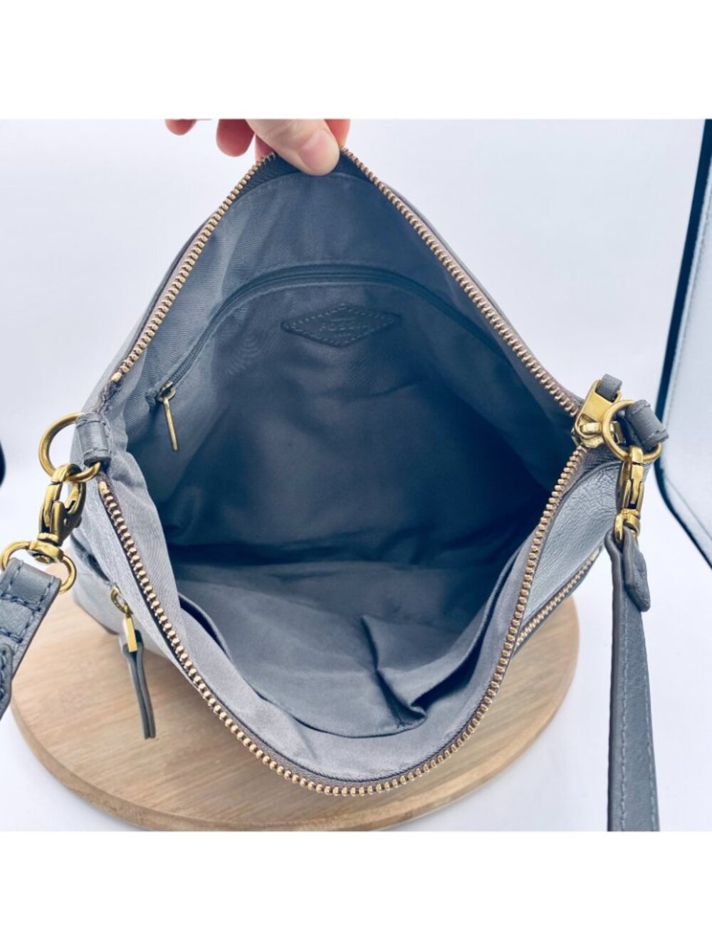 Fossil Crossbody Bag Gray Leather Messenger Purse Large Minimalist Luxury - Picture 11 of 13